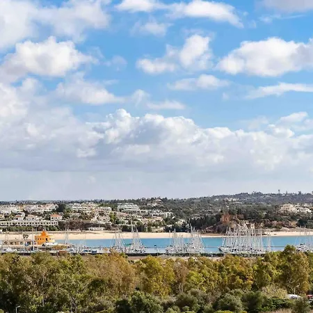 Bright Apt Marina View Steps To Beach *