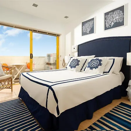 Apartment Stylish With A View And *