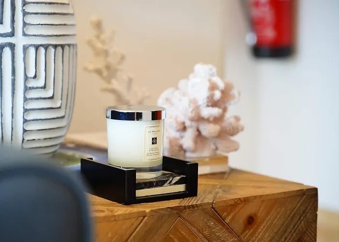 아파트 Stylish With A View And 포티마오