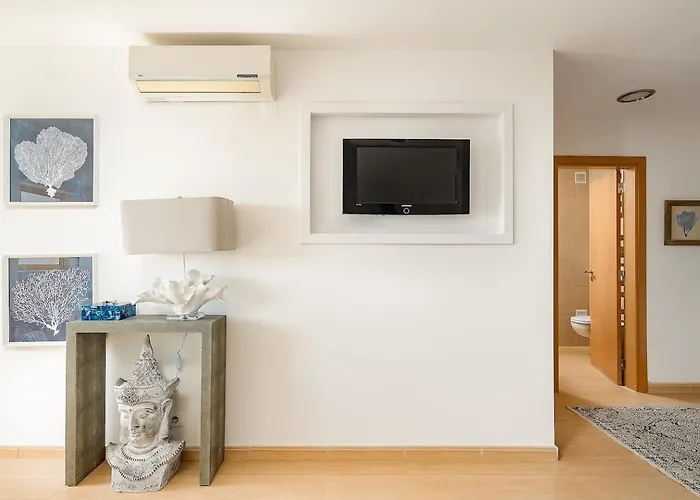 Stylish With A View And 아파트 포티마오